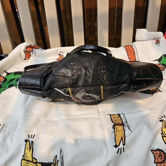 Purse - Picture 7 of 9